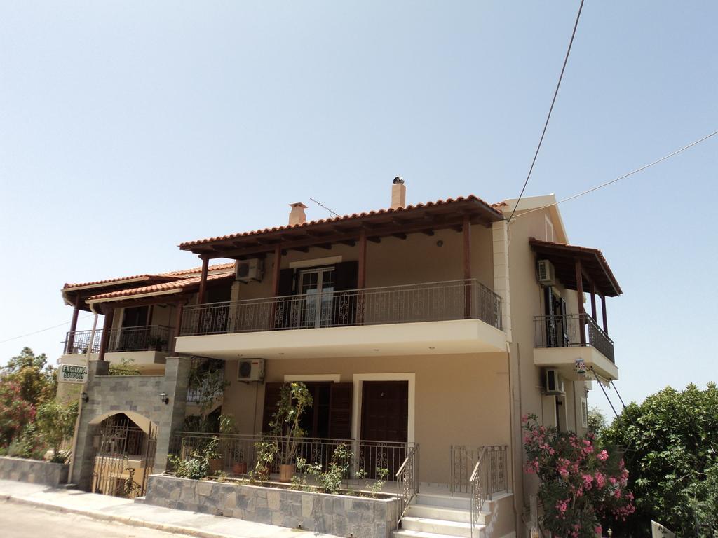 Erminia Studios Mousata Exterior photo